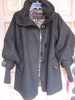 betsey johnson coat in Clothing, 