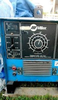 MILLER DIALARC 250 AC CONSTANT CURRENT ARC WELDING POWER SOURCE