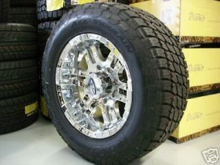 17 Moto Metal 951 Chrome 285/70 17 Nitto Terra Tires