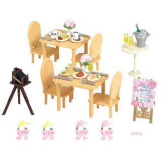 SYLVANIAN FAMILIES JP WEDDING PARTY AND TABLE CHAIR FLOWER CAMERA SET 