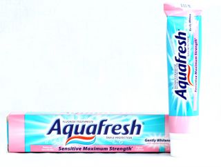 Aquafresh Sensitive Toothpaste    5.6 oz   Vitacost 