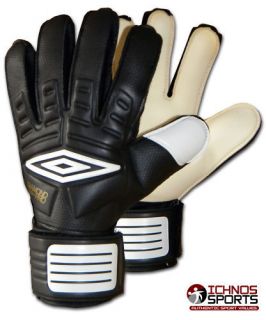 Umbro DP Force adult size football goalkeeper gloves