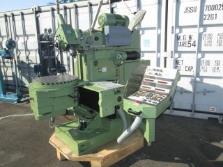 BEAUTIFUL AND RARE MAHO MODEL MH  700C (DECKEL) 4 (5) AXIS CNC 