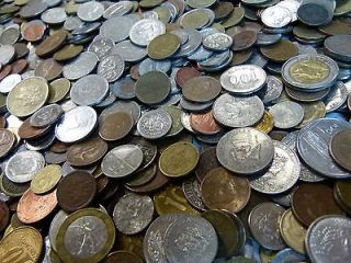 Coins & Paper Money > Coins: World