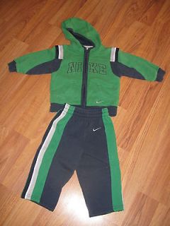 Nike sweatsuit   size 2T, blue & green, jacket/pants  EUC
