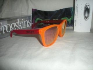 New Oakley Frogskins Blacklight Orange/Pink w/ Pink Iridium Lens 24 
