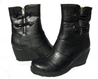   Ankle D17 Black Winter WEDGE Fur Lined Snow shoe Ladies size 7.5