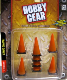 Hobby Gear 1/24   1/18 Traffic Cones / Pylons Set of 8