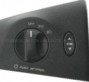Standard Motor Products DS1361 Headlight Switch