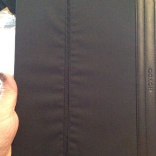 NWT Coach Signature Varick Nylon iPad Case   Style 61815   Great Deal