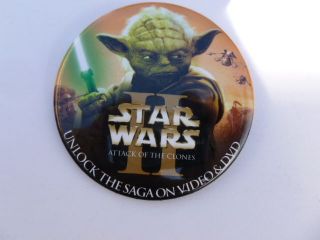 Large Original Star Wars 2 Attack Of The Clones Button Pin Back Yoda 