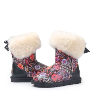 big and little kid s classic short sheepskin snow boots