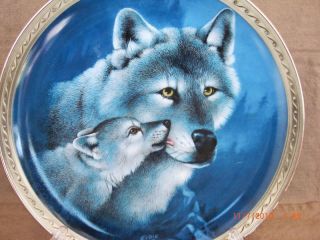 bradford exchange eddie lepage wolf collector plate 