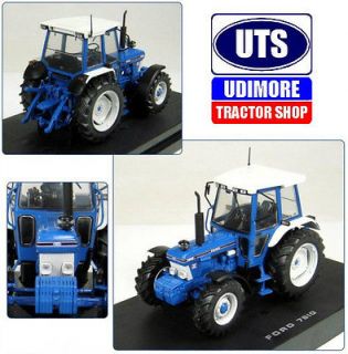 Universal Hobbies Ford 7810 tractor with front mudguards BOXED 132 