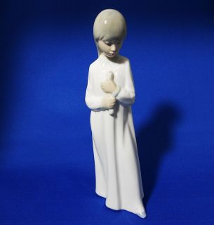 Mint 1992 Release LLadro NAO Handcrafted Spain Porcelain 02010562 Girl 