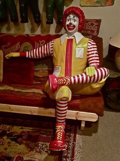 VINTAGE RONALD MCDONALD  LIFE SIZE / SEATED STATUE   1980s