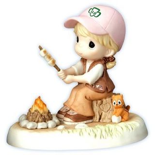 Precious Moments Girl Scout Brownies Warm the Heart Porcelain Figurine 
