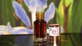 Agarwood Indian Red Musk and Nag Champa Oudh oil blended fragrance 