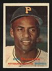 1957 TOPPS ~ #76 ~ ROBERTO CLEMENTE ~ PITTSBURGH PIRATES OUTFIELD 