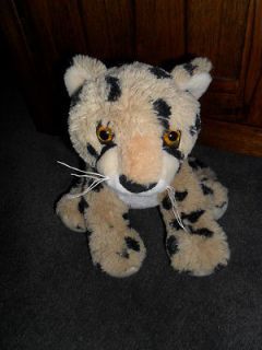 ANIMAL PLANETgorgeous baby CHEETAHlight up eyes and sounds