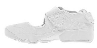 Nike Air Rift White Girls Trainers Sizes 11.5   2.5 New In Box Velcro 