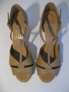 FREEDS OF LONDON BEIGE LEATHER DANCE SHOES /SUEDE SOLES SIZE 5 1/2M