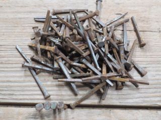 100 NAILS 1 1/2 rusty round head old antique rustic box standard 