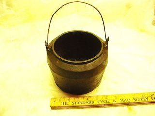 vintage cast iron 2 quart solid kettle or pot EMBOSSED P C no 