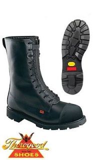 thorogood fire boots in Clothing, 