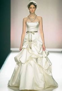 100% Authentic Monique Lhuillier Snow White Designer Wedding Dress 