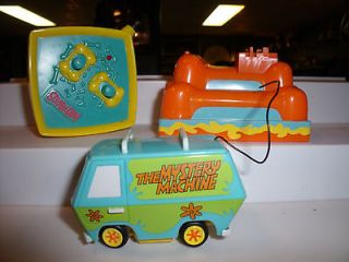   REMOTE CONTROL MYSTERY VAN CAR MACHINE CHARGER HANNA BARBERA WB TOY