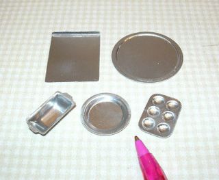   FALCON 5 Piece Aluminum Bakeware Set: DOLLHOUSE Miniatures 1/12 Scale