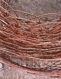   Wire Wickett Pickett Fence 32 inches Tall x About 150 Feet Roll