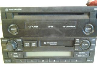 2001 2003 VW Jetta Passat CD and cassette player and radio tuner