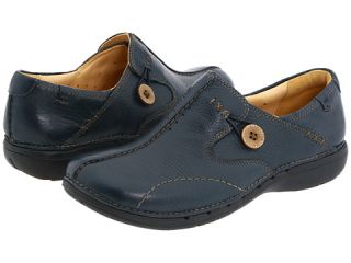 Clarks Timeless $99.99  Clarks Un.loop $119.99 Rated 5 