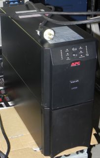 APC SUA2200 Smart UPS 2200VA USB & Serial 120V Tower NEW Batteries