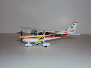   RARE NEW 1 87 HO SCALE HERPA 019170 CESSNA 172 PLANE AIRPLANE AIRCRAFT