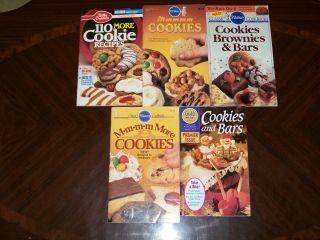 Pillsbury Gold Medal and Betty Crocker Cookie Cookbooks