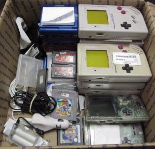 Nintendo Game Boy Lot of 15 Defect Systems 7 Defect Games 6 Defect 