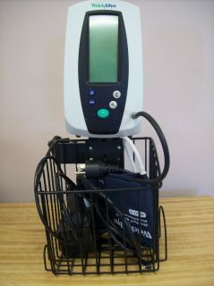 Welch Allyn 420 Series Patient Vital Signs Monitor