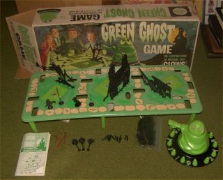   Green Ghost Game Yellow Spotted Board (rare) Almost Complete