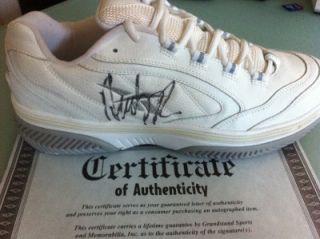 andy roddick autographed reebok tennis shoe