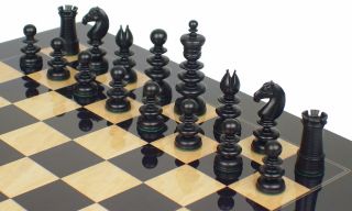 st george antique reproduction chess set in antiqued ebony boxwood 3 