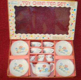 Antique Complete Porcelain Boxed Childs Dolls CHINA Tea Set with Box