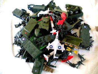 500 BIG SET of Army Men Mix Play Set Missiles Tanks Jets Planes And 