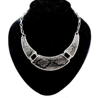 Retro Artificial Snake Lether Crescent Choker Bib Necklace Earring 