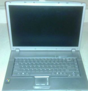 Averatec laptop 6200 series with 1 batterys a c power adapter