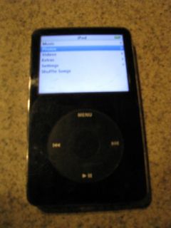 Apple iPod Classic 5th Generation 30 GB Video  Player Black