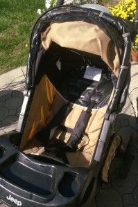 Jeep Liberty Limited Jogging Stroller Used w Tray Toy