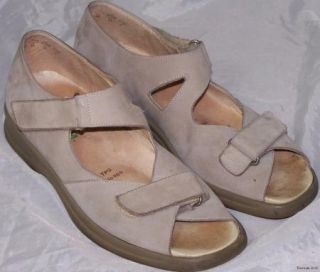 Women Shoes Theresia M Sandals Size 6C Leather Tan